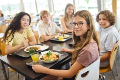 RH_recrut_cantine_scolaire